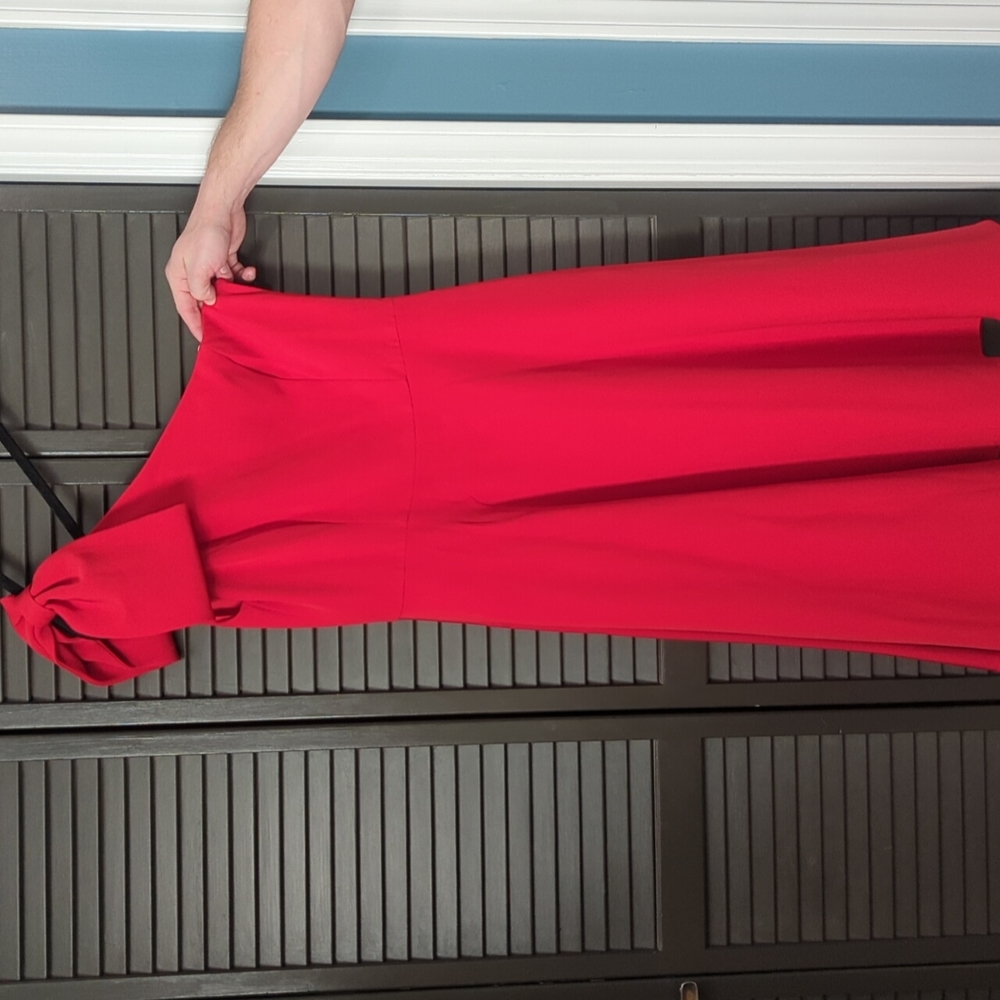 Gal Meets Glam one shoulder bow dress